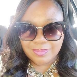 Meet your Posher, Brenda